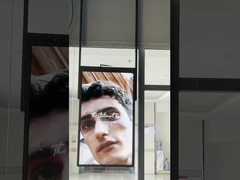 Διπλό πλάνο LCD 2000 νιτ ψηφιακή σήμανση παράθυρο 50 ιντσών τοίχος κρεμασμένο